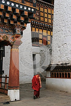 D'un temple ÃÂ  l'autre (Rinpung dzong - Paro - Bhoutan)
